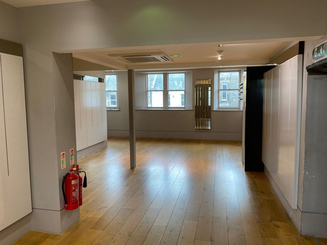 105 Market Street, St. Andrews, Fife, KY16 9NX