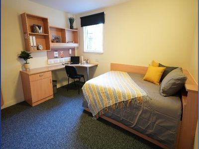 Property Image for Flat 17, Block C, 17 Hawkhill, Dundee, City Of Dundee, DD1 5DL