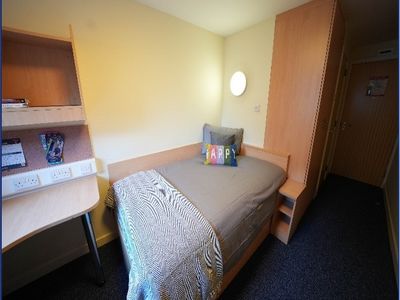 Property Image for Flat 17, Block C, 17 Hawkhill, Dundee, City Of Dundee, DD1 5DL