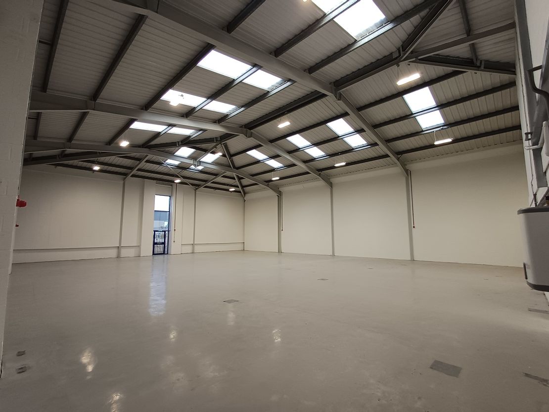 3 Caxton Park, Caxton Road, Elms Farm Industrial Estate, Bedford, MK41 0TY