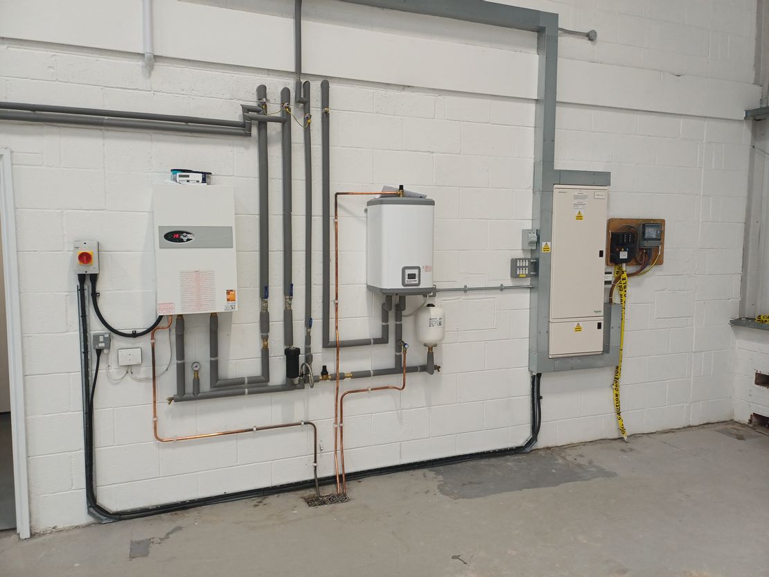 3 Caxton Park, Caxton Road, Elms Farm Industrial Estate, Bedford, MK41 0TY