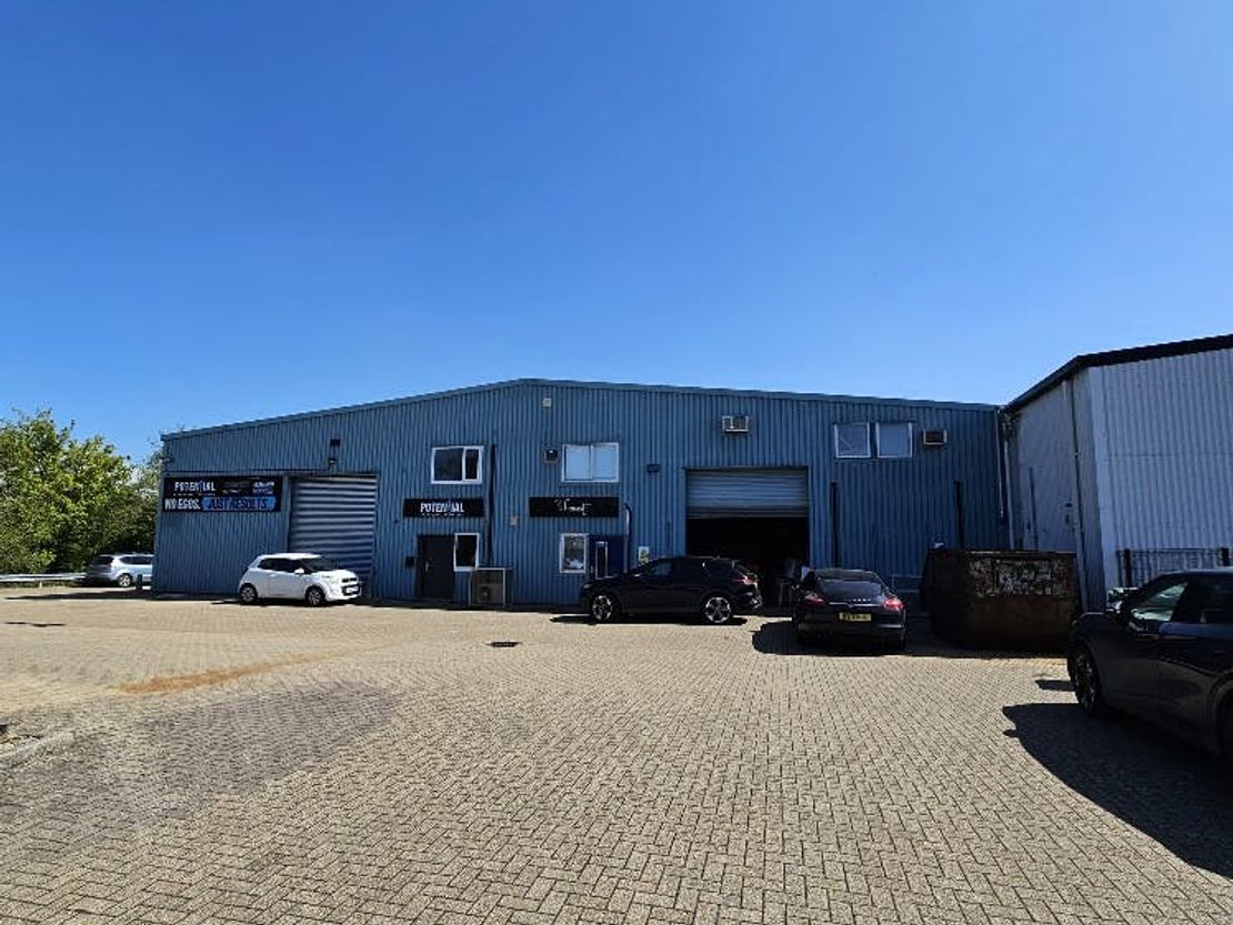 Unit 2, Pacemanor Business Park, Bellbrook Ind Est, Uckfield, TN22 1YA
