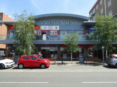 Property Image for 8 Westview, Market Street, Bracknell, RG12 1AJ
