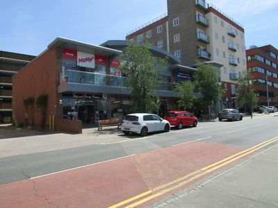 Property Image for 8 Westview, Market Street, Bracknell, RG12 1AJ