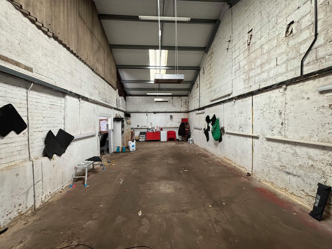 Top Workshop, Old Station Yard, London Road, Kings Worthy, Winchester, SO23 7QA