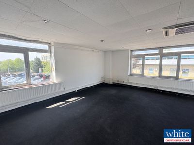 Property Image for Thomas House, Beaumont Road, Banbury, OX16 1RJ