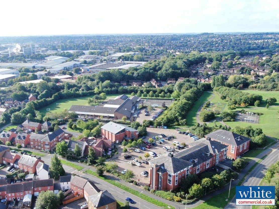 4 & 7 Rotary Way, Banbury, OX16 1ER