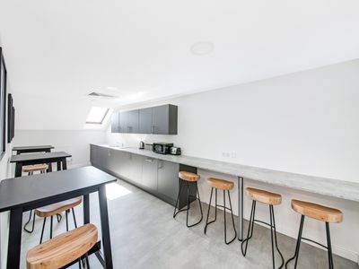 Property Image for Suites At Chelford House, Gadbrook Park, Northwich, CW9 7LN