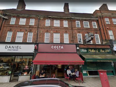 Property Image for 27 Temple Fortune Parade, Finchley Road, London, NW11 0QS