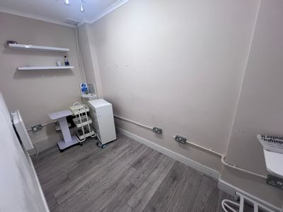 Property Image for 18 North End Parade, London, W14 0SJ
