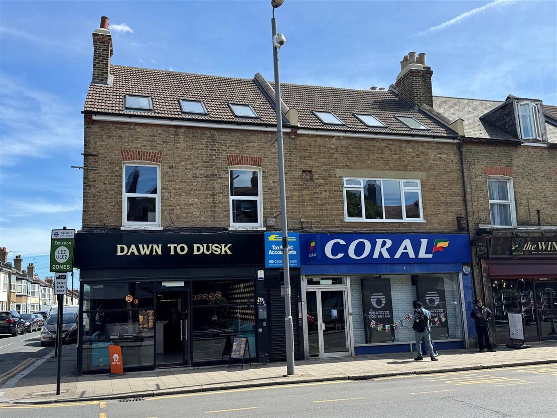 Station Road, Chingford