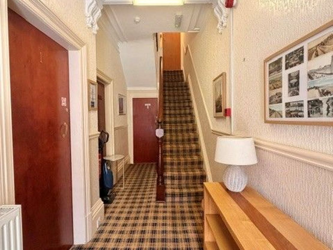 Station Road, Blackpool, FY4