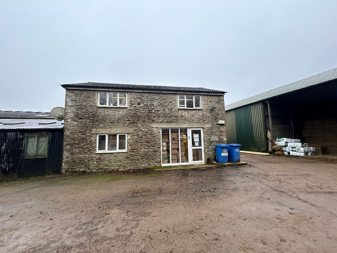 Top Barn Offices, Bownhill Farm, Woodchester, Stroud, GL5 5PW