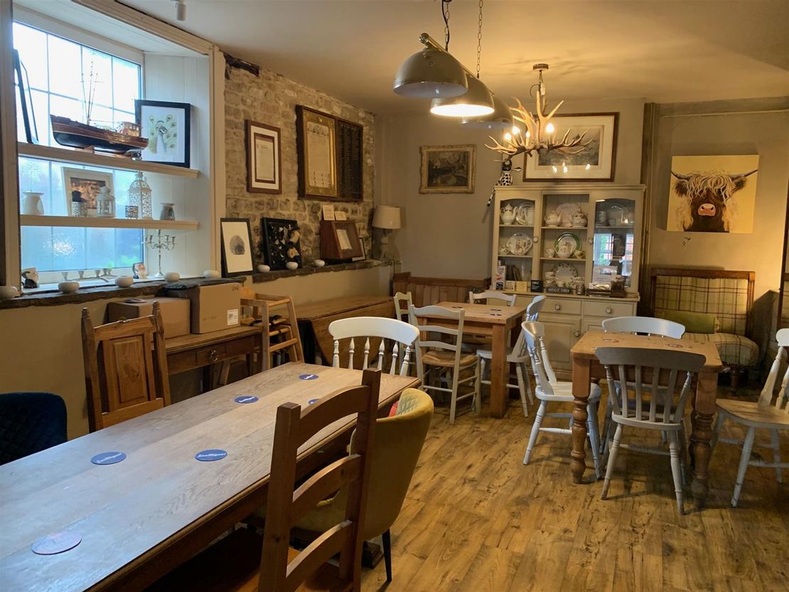 The Castle Inn - High Street, Castle Bytham NG33 4RZ