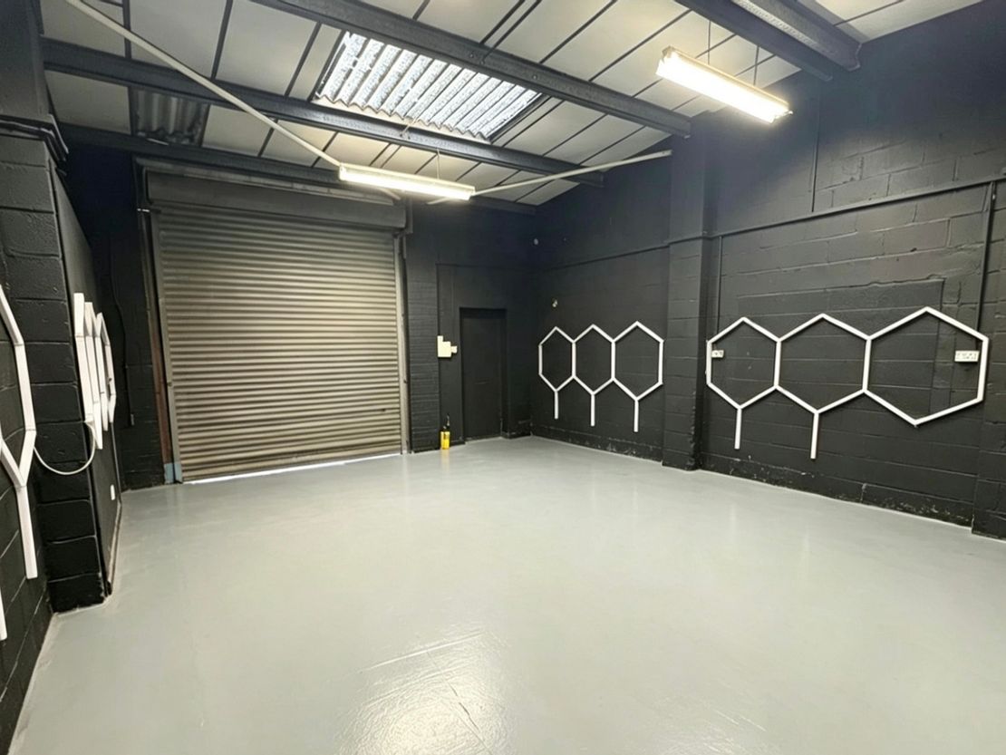Unit 11, Kingston Industrial Estate, English Street, Hull, East Yorkshire, HU3 2BU
