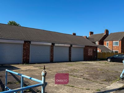 Property Image for 106 Oversetts Road, Newhall, Swadlincote, Derbyshire, DE11 0SN