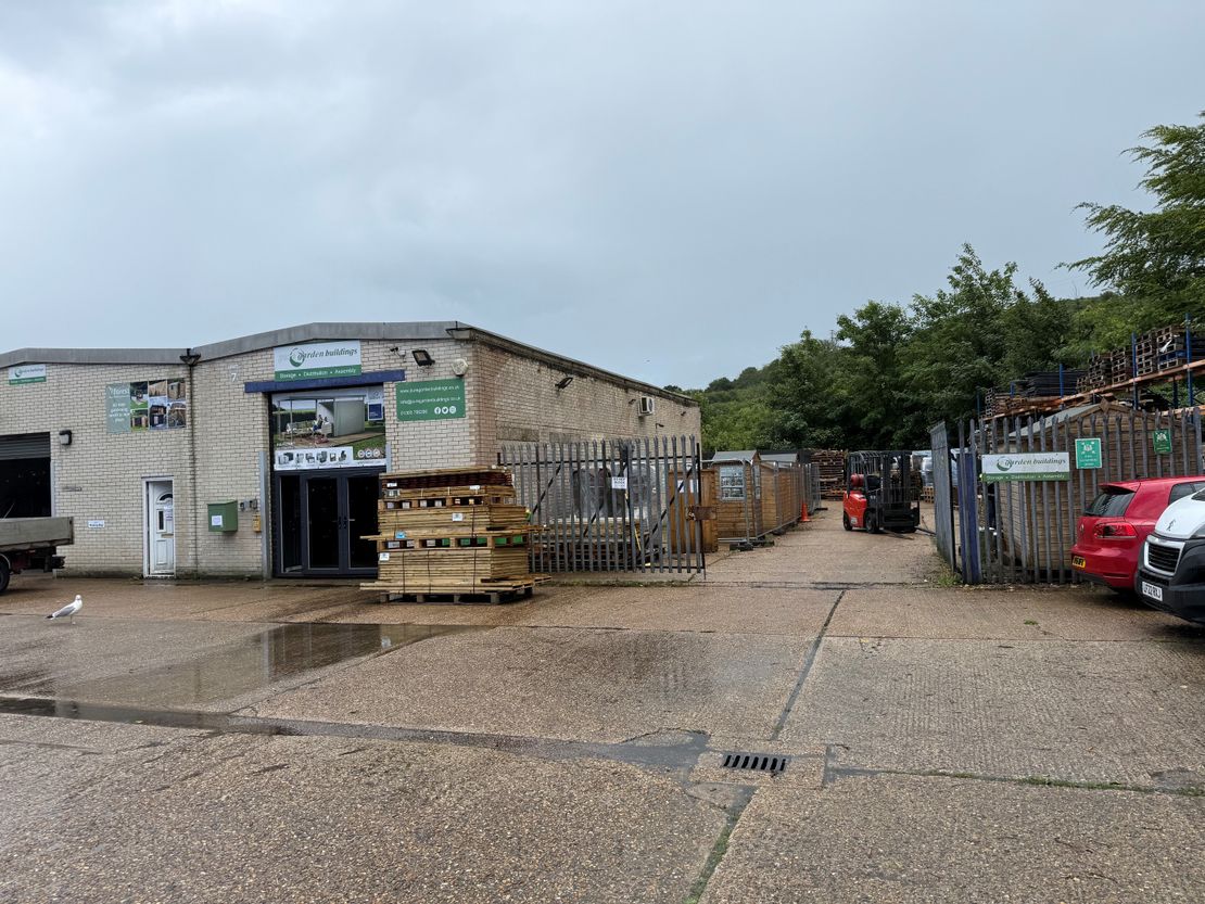 D1-D12 Holmestone Road Trading Estate, Holmestone Road, Dover, Kent, CT17 0UF