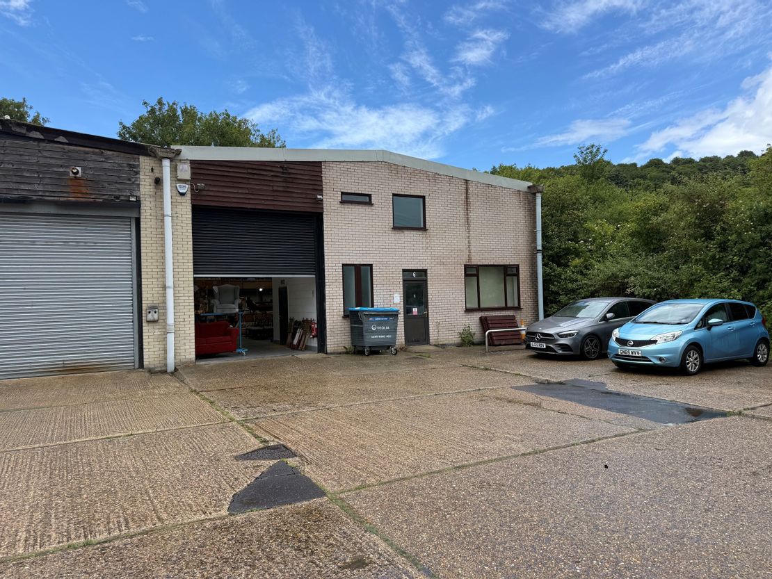 D1-D12 Holmestone Road Trading Estate, Holmestone Road, Dover, Kent, CT17 0UF