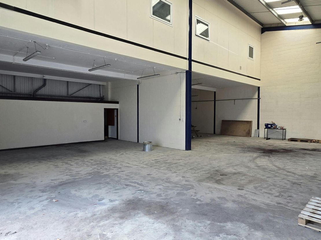 Units 33-34 Mountney Bridge Industrial Estate, Westham, Eastbourne, BN24 5NH