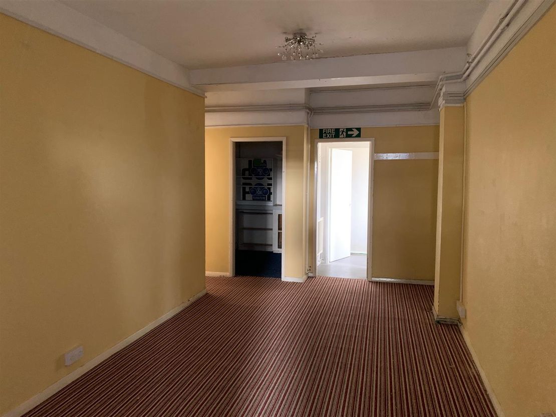 104 High Street, Mablethorpe LN12 1AT
