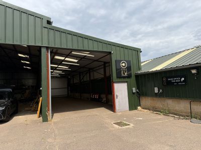 Property Image for Coneyhurst, Billingshurst, West Sussex, RH14 9DL