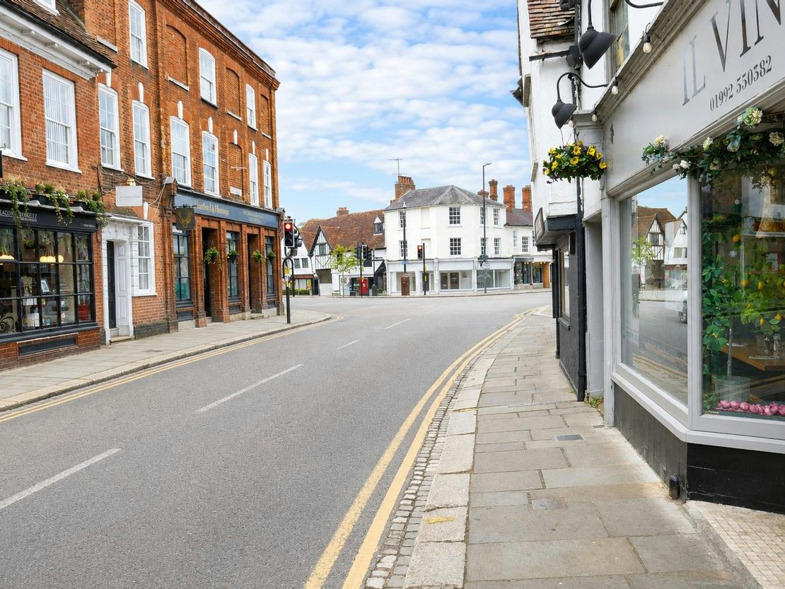 Second Floor, Lyric House, 4-6 St Andrew Street, Hertford, SG14 1HZ