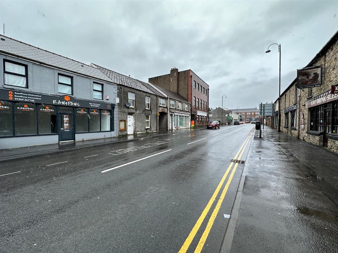 Wind Street, Ammanford