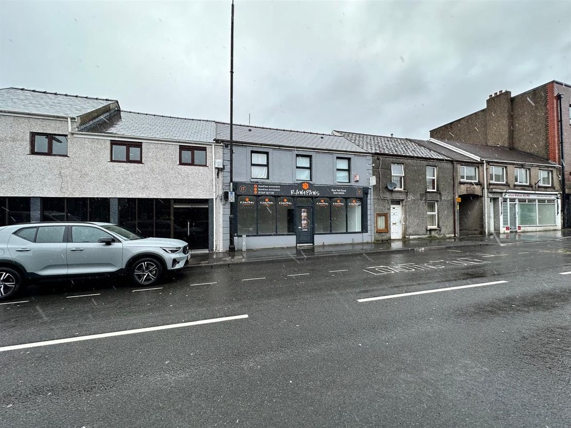 Wind Street, Ammanford