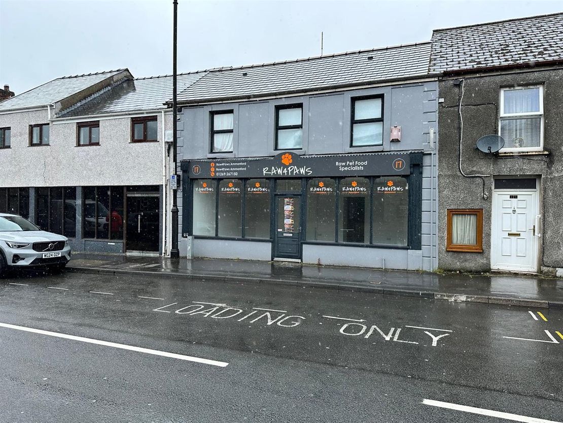 Wind Street, Ammanford