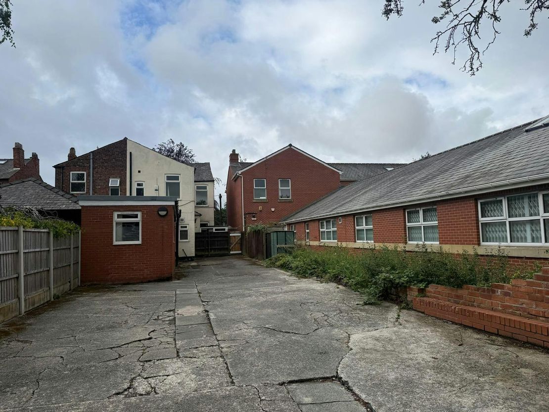 278 Manchester Road, Warrington, WA1 3RB