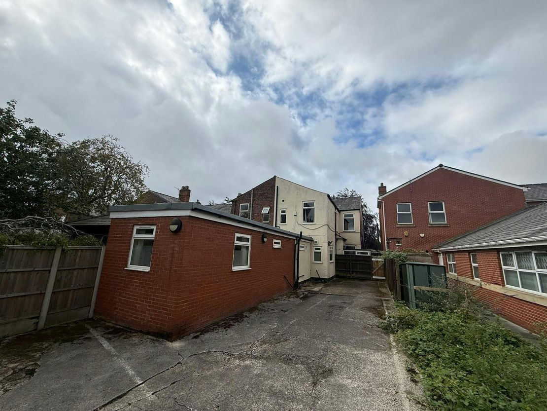 278 Manchester Road, Warrington, WA1 3RB