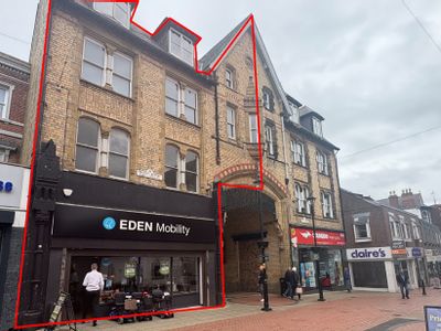 Property Image for 2 Regent Street, Wrexham, LL11 1SA
