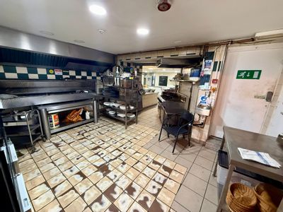 Property Image for 80 Castle Street, Hinckley, Leicestershire, LE10 1DD