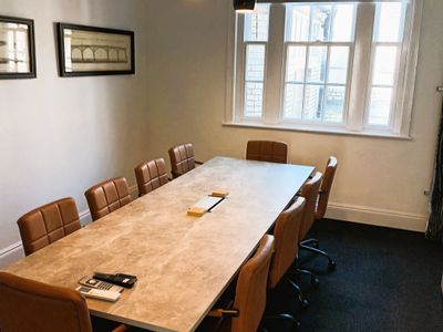 Property Image for 16 Parliament Street, Hull, East Riding Of Yorkshire, HU1 2AP