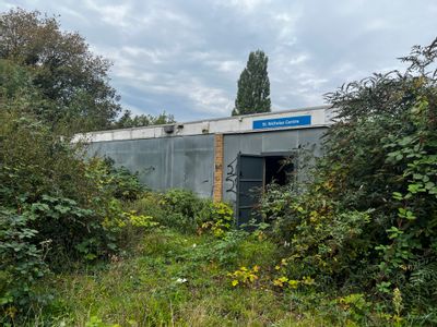 Property Image for Land And Buildings, Moorfield Road, Alcester, Warwickshire, B49 5DA