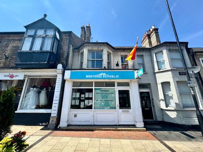 Property Image for 23 High Street, Brandon, Suffolk, IP27 0AQ