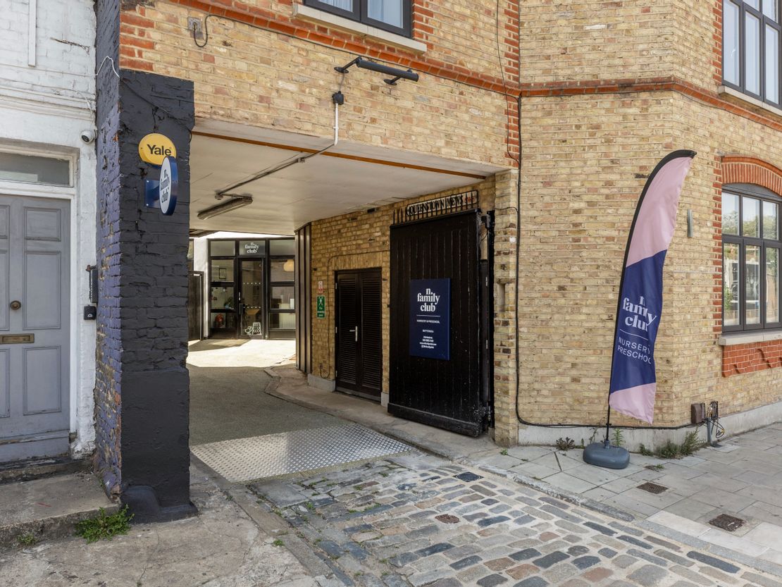 Queenstown Mews, 233 A, Queenstown Road, London, SW8 3QD