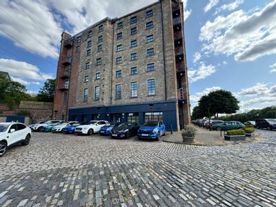Property Image for 50 Speirs Wharf, Glasgow, G4 9TH