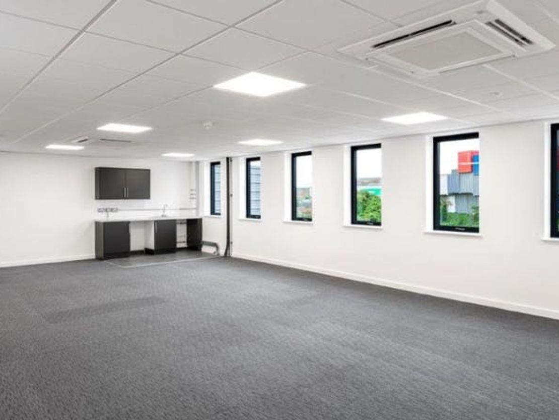 Unit 3 Valor Park, Kingsbridge Road, Barking, IG11 0BD