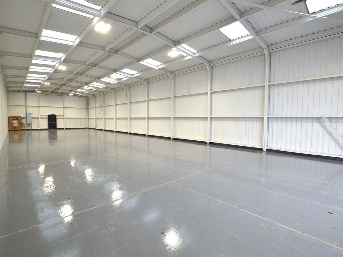 Unit 8 & 9 Maldon Trade Park, The Causeway, Maldon, CM9 4LJ