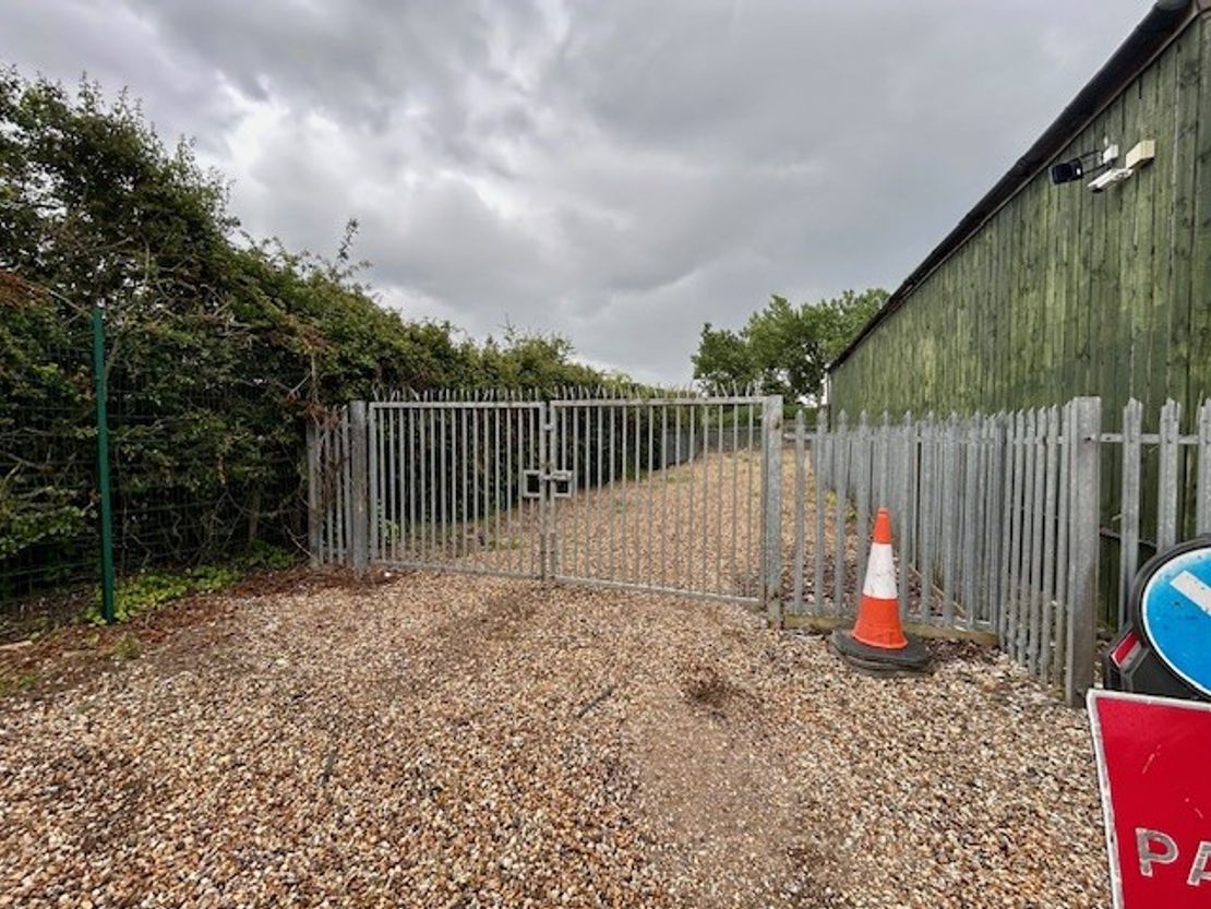 Yard & Containers Treeworld Nursey, Ufton Lane, Ufton Nervet, Reading, RG7 4HG