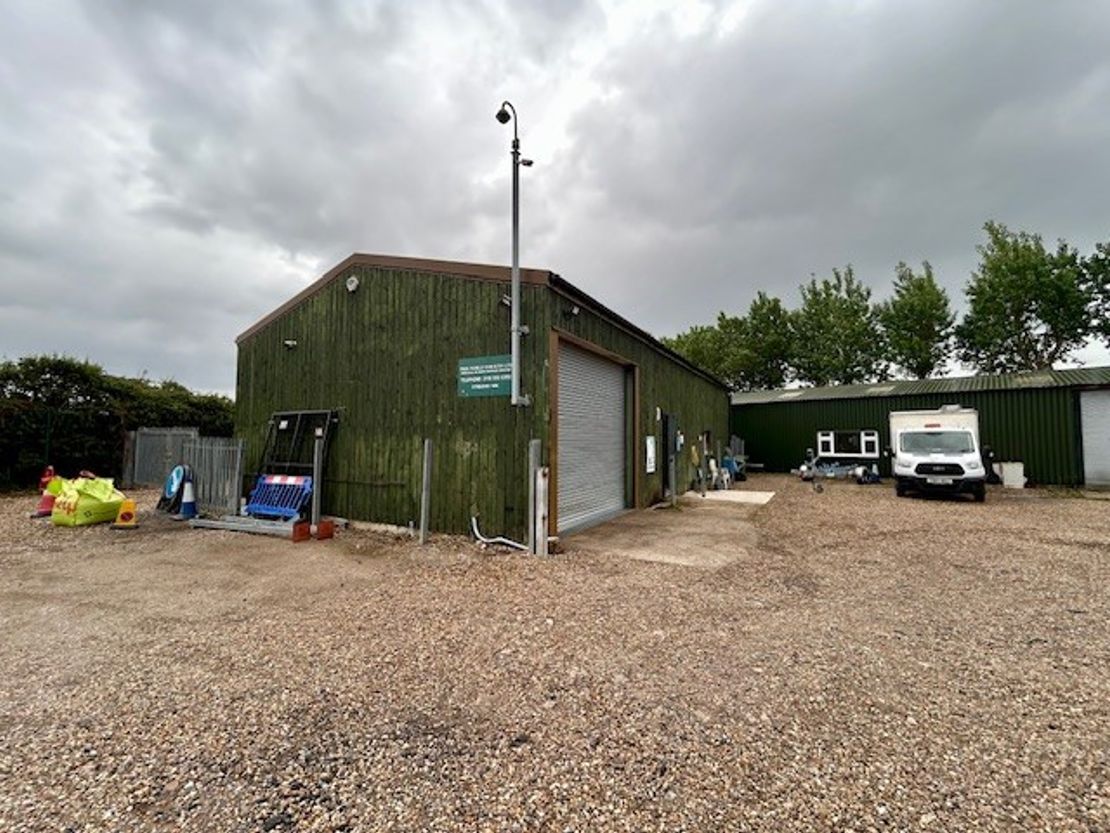 Unit 1 Treeworld Nursey, Ufton Lane, Ufton Nervet, Reading, RG7 4HG