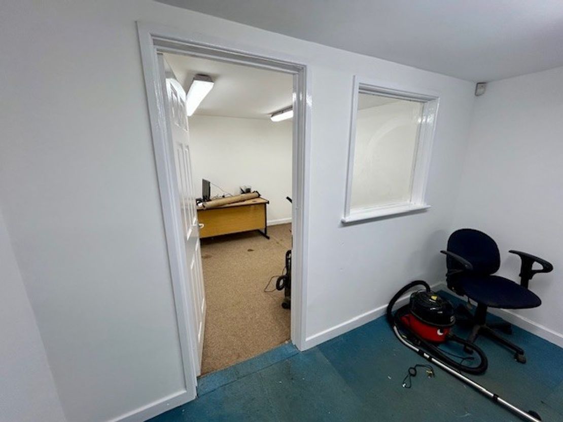 Unit 1 Treeworld Nursey, Ufton Lane, Ufton Nervet, Reading, RG7 4HG