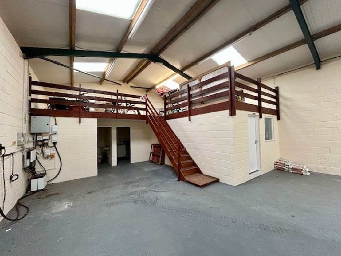 Unit 1 Treeworld Nursey, Ufton Lane, Ufton Nervet, Reading, RG7 4HG