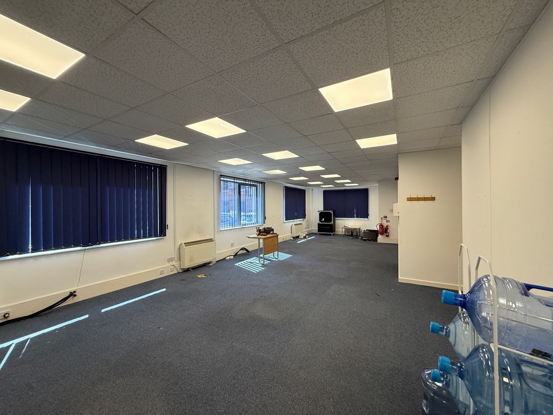 1 Exeter House Beaufort Court, Sir Thomas Longley Road, Medway City Estate, Rochester, Kent, ME2 4FE