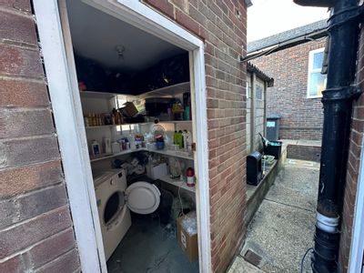 Property Image for 85 High Street, Polegate, East Sussex, BN26 6AE