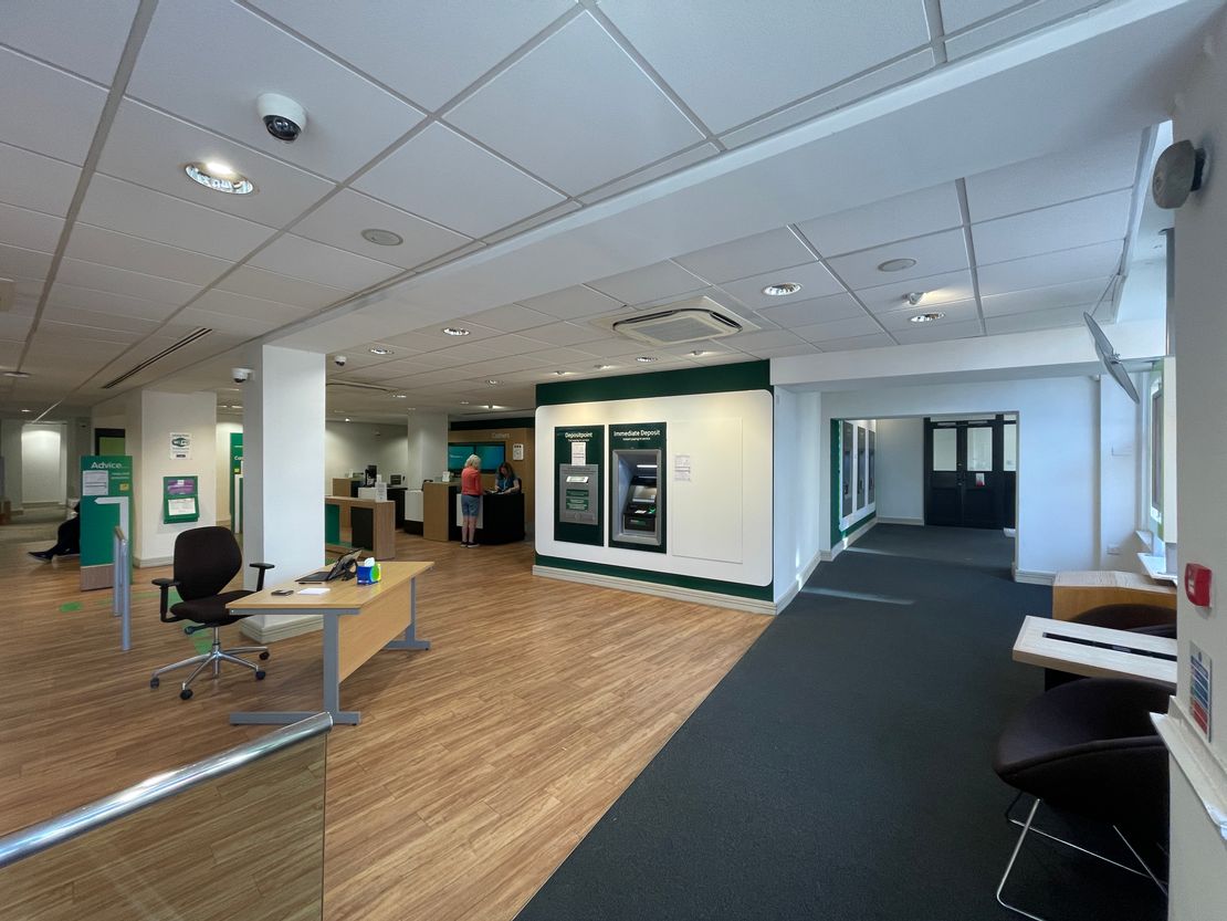 3 - 5 Bridge Street, Newbury, Berkshire, RG14 5BQ