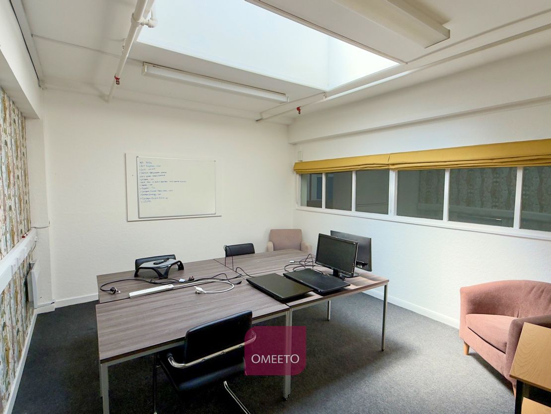 Office Hallam Fields Business Park, Hallam Fields Road, Ilkeston, Derbyshire, DE7 4AZ