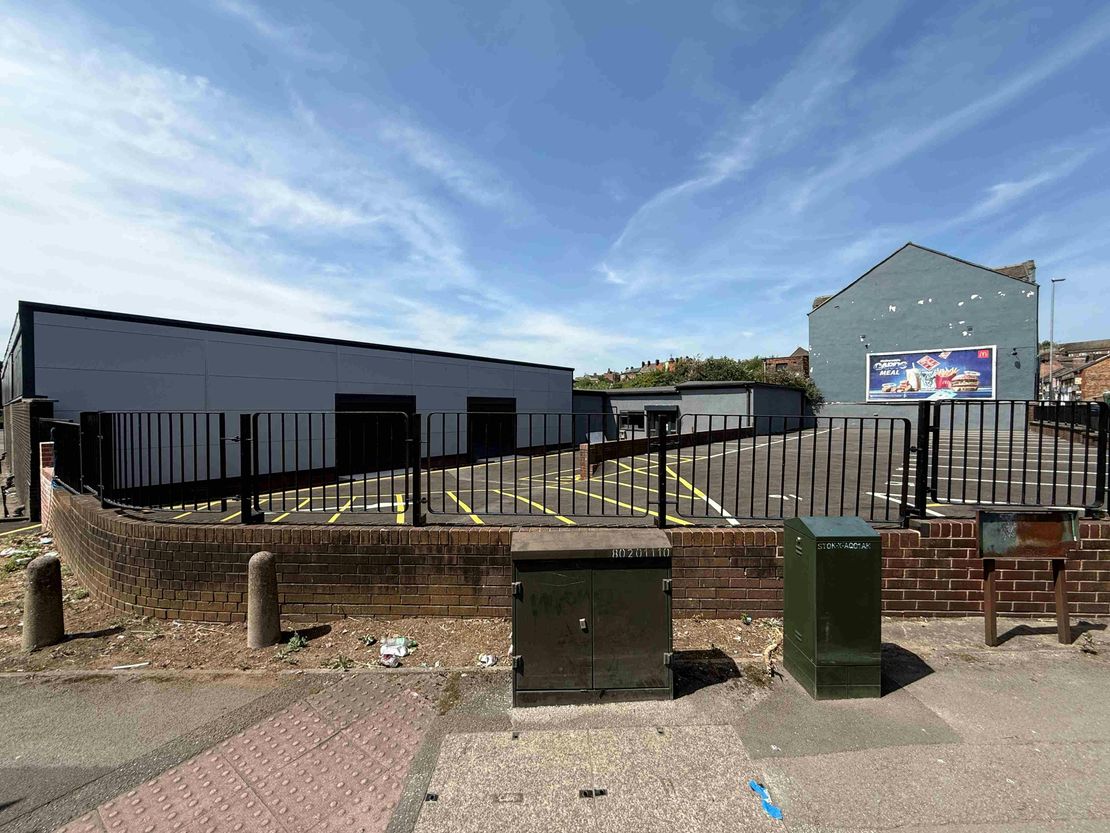 32A Waterloo Road, Burslem, Stoke On Trent, ST6 3ES