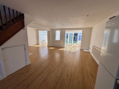 Property Image for Upmill Close, West End, Southampton, Hampshire, SO30 3HT